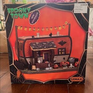 Lemax Spooky Town Halloween Camper with Pumpkins